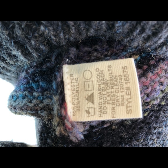 NWT Sweater with Tie Front - Picture 5 of 5